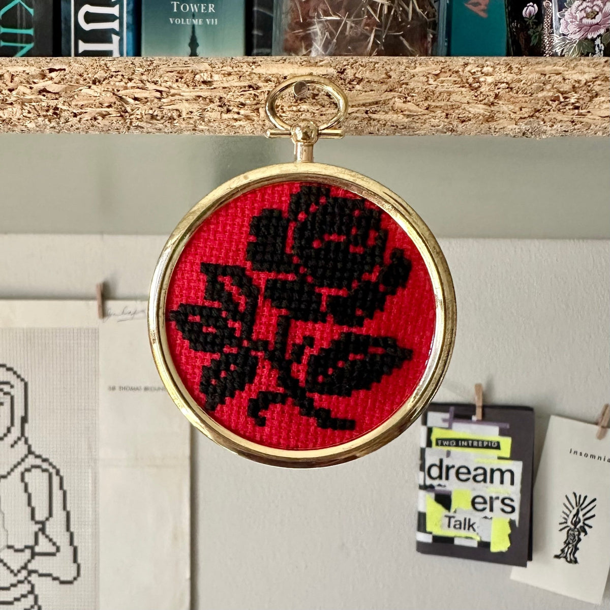 CROSS-STITCH | Mini Framed Cross Stitch - Antique Rose - Pulp & Thread