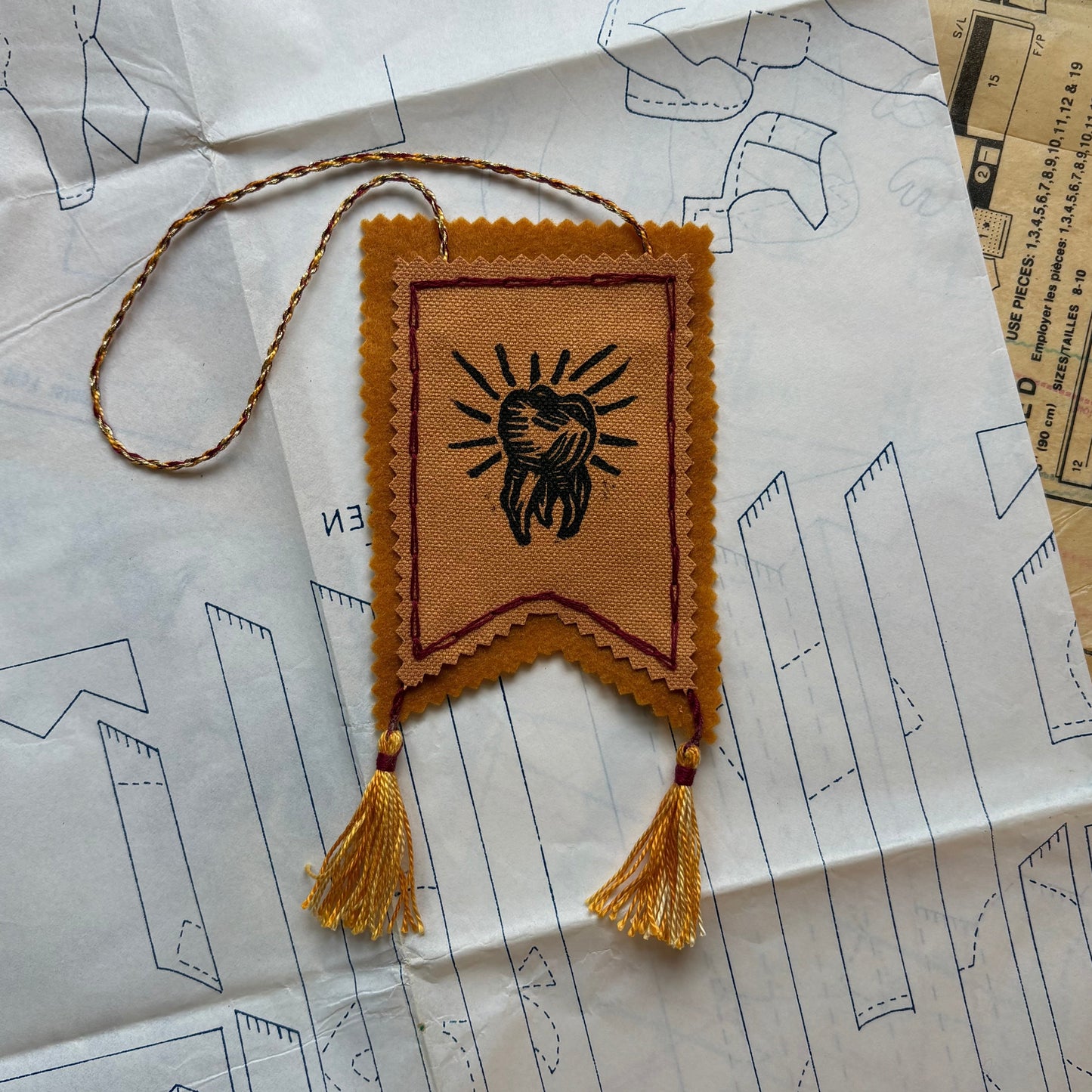 MINI PENNANT FLAG WALL HANGING | Tooth